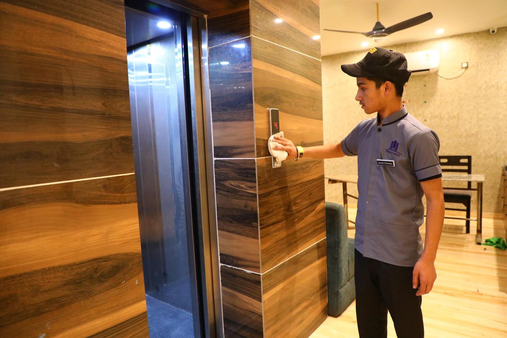 Perfectstayz Premium @Harkipauri Road ハリドワール エクステリア 写真